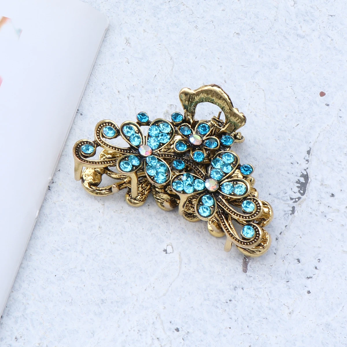 

Hair Accessories for Women Vintage Hairpin Clips Elegant Korean Version Barrettes Girls Fashion