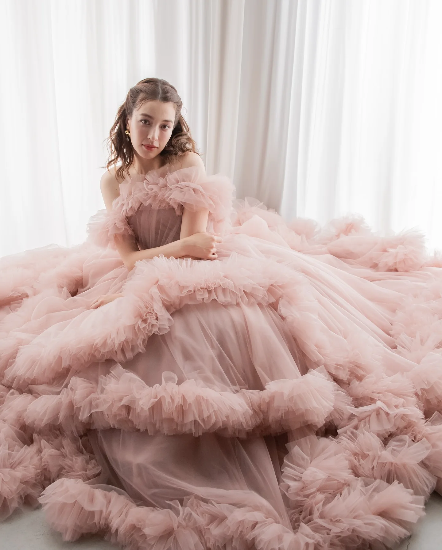 Lindo empoeirado rosa inchado tule vestidos de noiva vestido de casamento plissado em camadas malha noiva photoshoot vestido longo vestidos de festa à noite