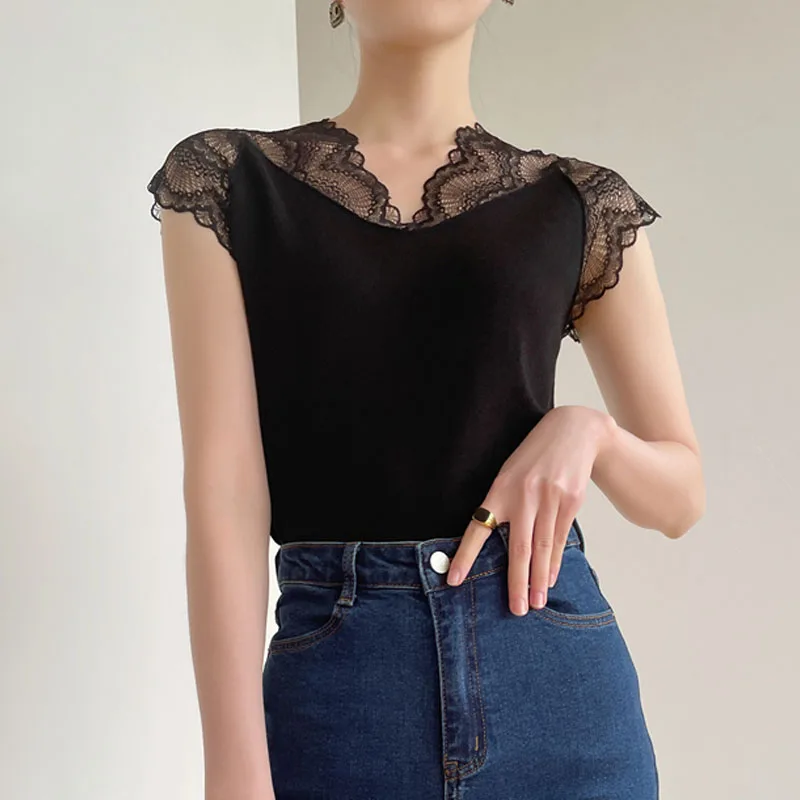 

Knitted Sweater Women Pullovers New V-Neck Lace Black Sueter Feminino Sleeveless Knit Sweater Pullover Women Tops Sweaters Q3482