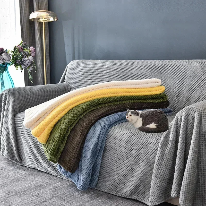 Large Size Flannel Sofa Protector Blanket Solid Color Soft Coral Fleece Blanket Winter Warm Sofa Bed Covers Furniture Protector