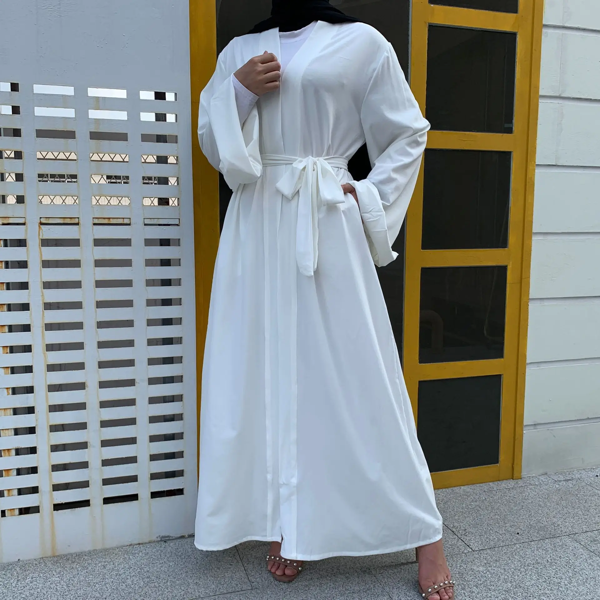 Abaya Dubai Muslim Women's Fashion Cardigan Dress Arab Net Color Studded Moo Chiffon Elegant Temperament Cardigan Robe