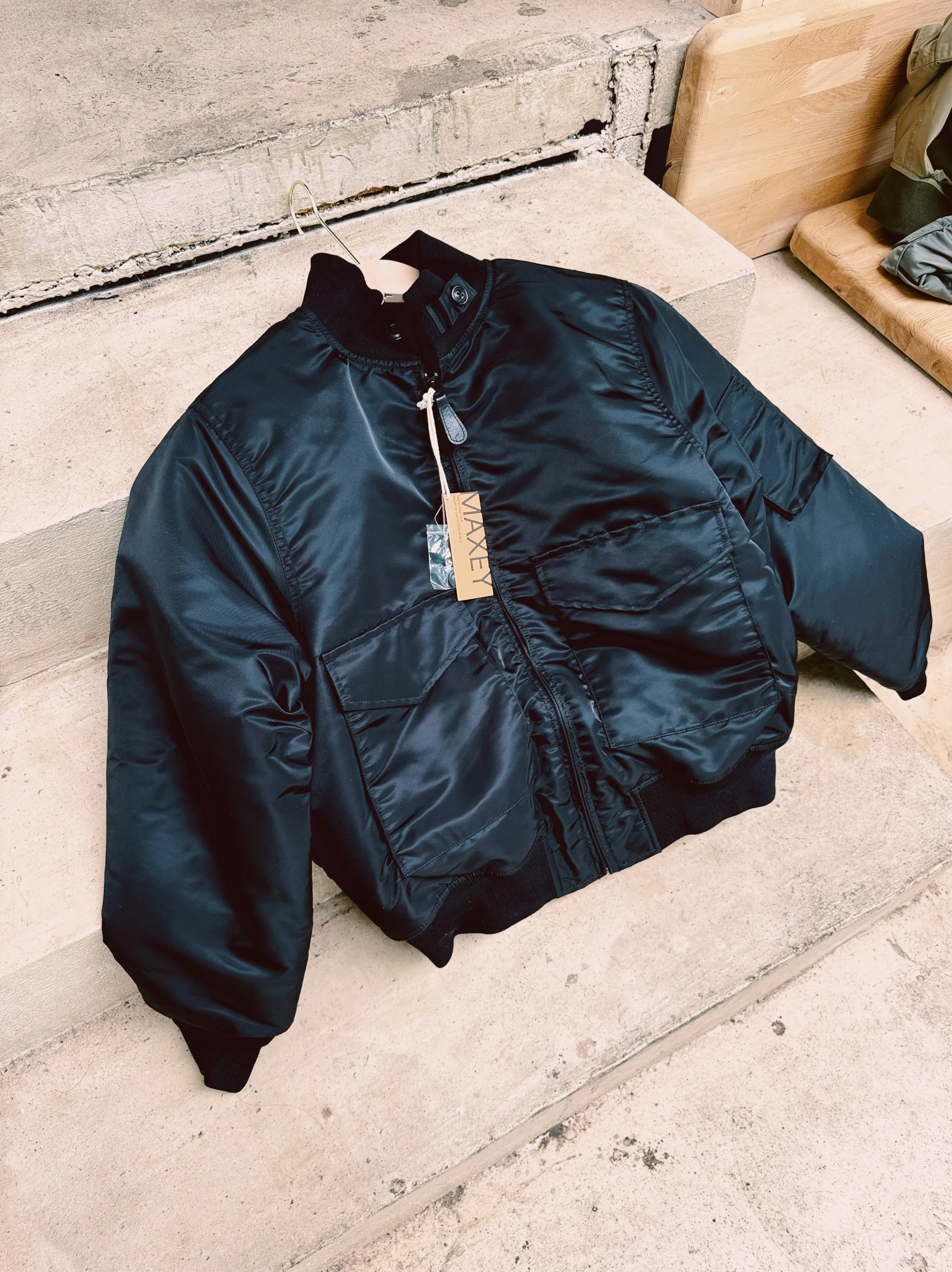 

Thiened Pure Wool Inner Flight Jaet Motorcycle Baseball Sle Warmth Windproof Waterpoof Men's Faion Ci Coat