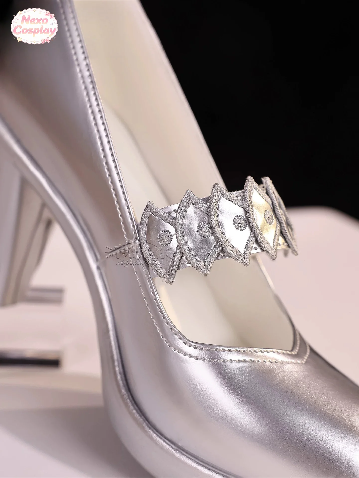 Scarpe Cosplay di Velina da Ze - Cosplay Anime Shoes recensione e prezzo