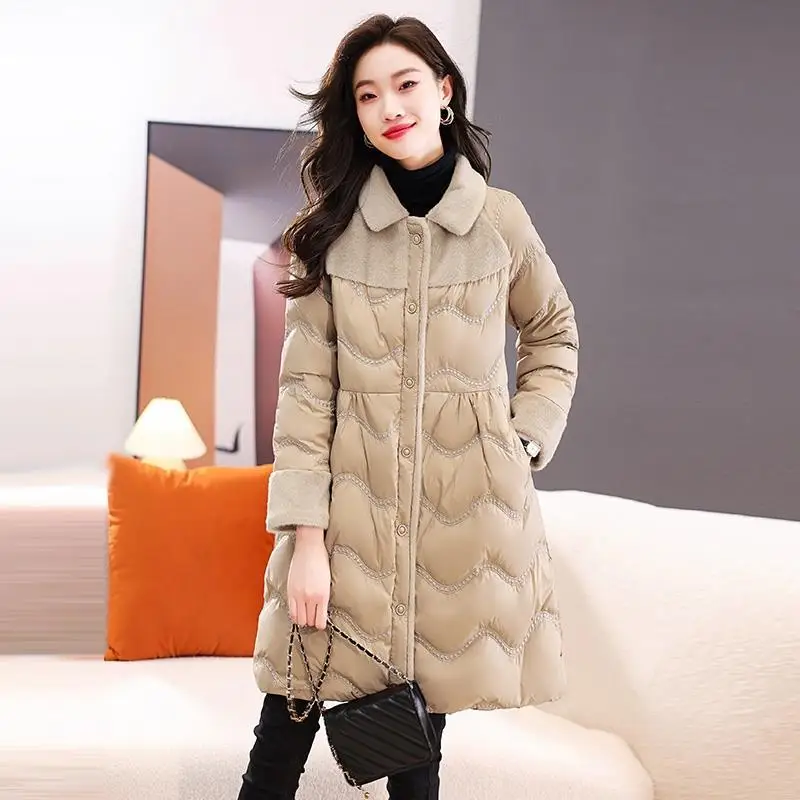 2024 European Winter New Women's Down Jacket Loose Commuter Collar Splicing Jacket