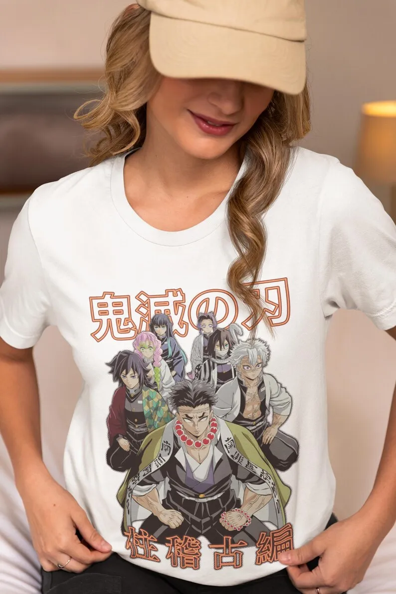 Samurai Protectors Unisex T-shirt - Japanese Anime Graphic, Taisho Era Inspired Design, Elite Demon Hunters Apparel, Classic Jap