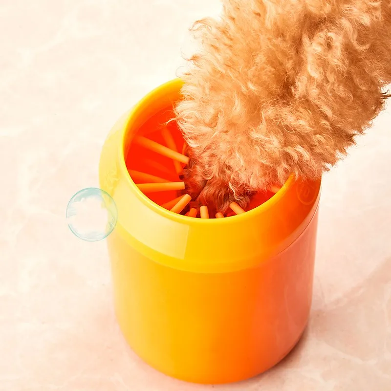 

S/M/L Dog Cat Pet Foot Washing Cup Silicone Paw Cleaner Cup Portable Puppy Kitten Dirty Paw Cleaning Cup Soft Silicone Foot Wash