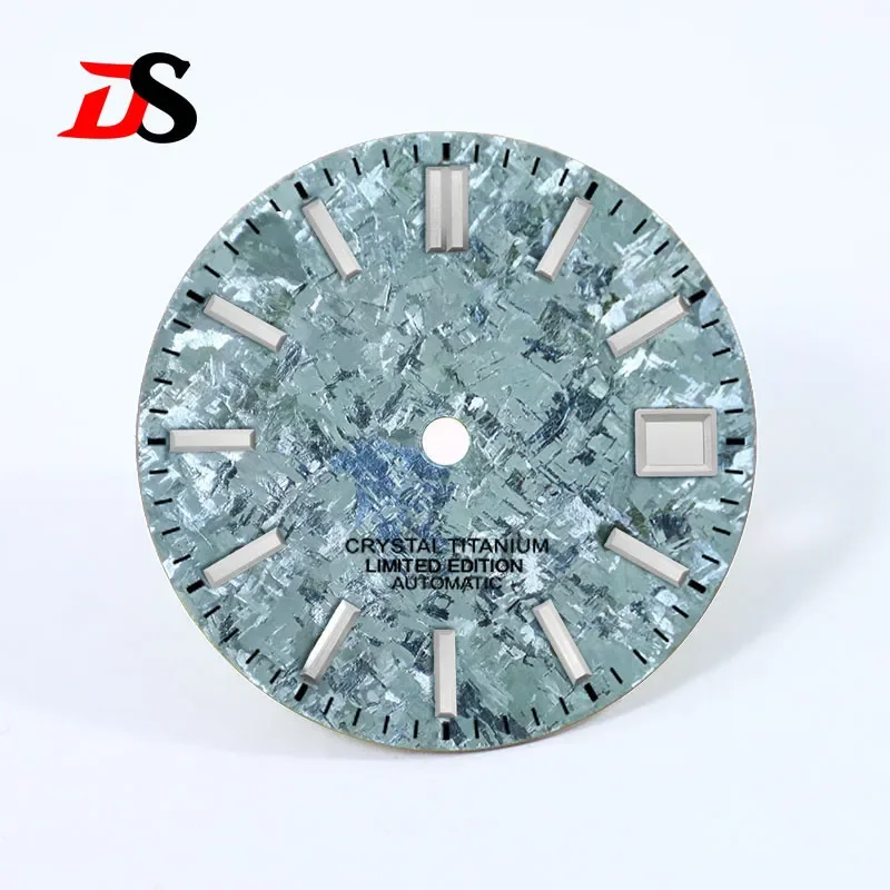 28.5mm Dial Ice Crystal Titanium Dial Color No Lume NH35 Movement
