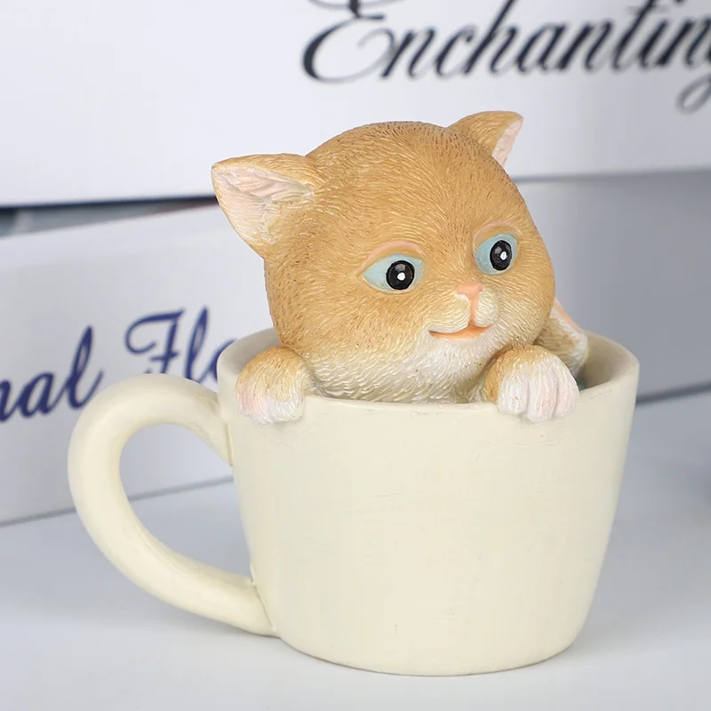 

Fashion Mini The Kitten in cup Statue Cat Figurine Ornament Home Fairy Garden Decor for Bookshelf Flowerpot Collection