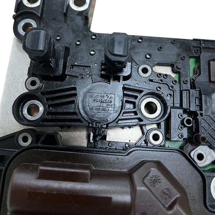 W213 W238 E-class Controller Automatic Transmission A0009015000 For Mercedes Benz