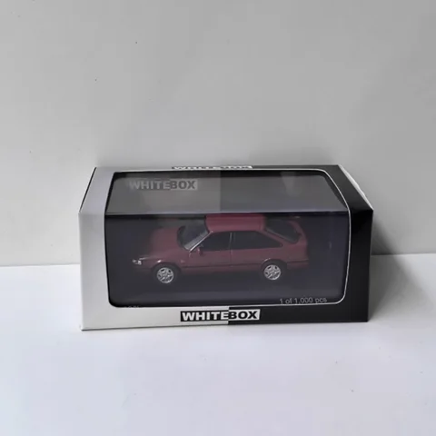 WHITEBOX 1:43 Skala 626 Legeringsbilmodell Vuxen Klassisk Samling Souvenirdisplay Present Pojke Leksak 12 best sales Mazda 626 modellleksak - №2