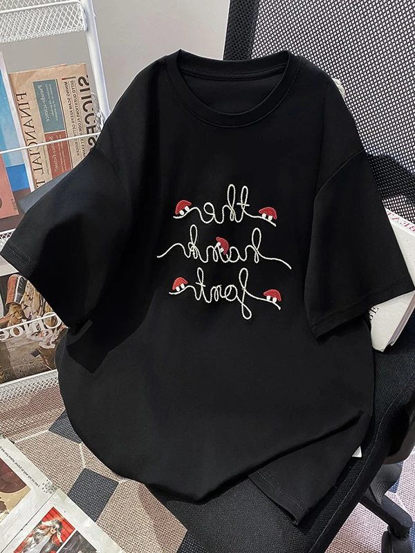 Extra Large 300 Pounds European Style Unique Beautifully Embroidered Letter Short Sleeve T-Shirt Women Summer Loose Versatile...