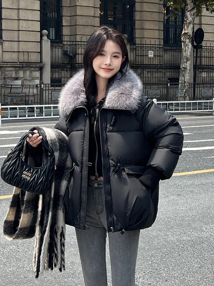 Vielleicht 2024 neue Koreanische Frauen Winter Puffer Jacke Pelz Kragen Parkas Mode Bull Horn Schnalle Elegante frauen Winter Kleidung