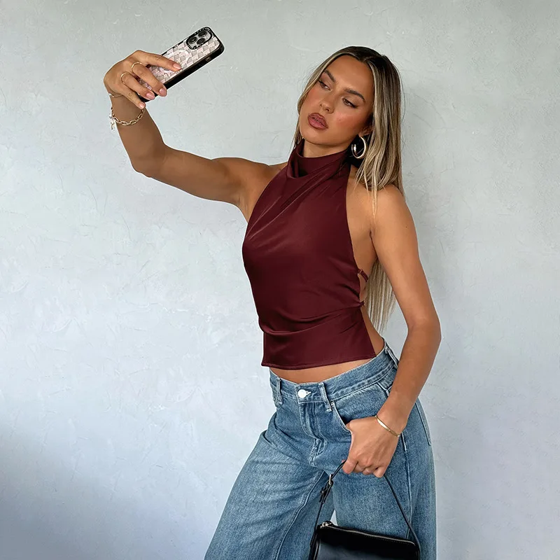 

Весна2025Новый стиль, персонализированная женская одежда, уличный стиль, сексуальный универсальный атласный топ с открытой спиной для девочек для женщин