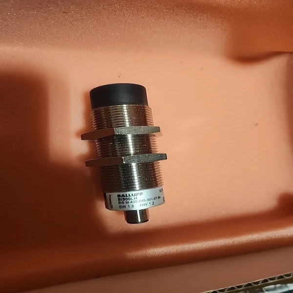 

Bis00lh M-400-045-001-07-s4 Метрический Io для 1356 МГц Совершенно новый оригинальный точечный ПЛК