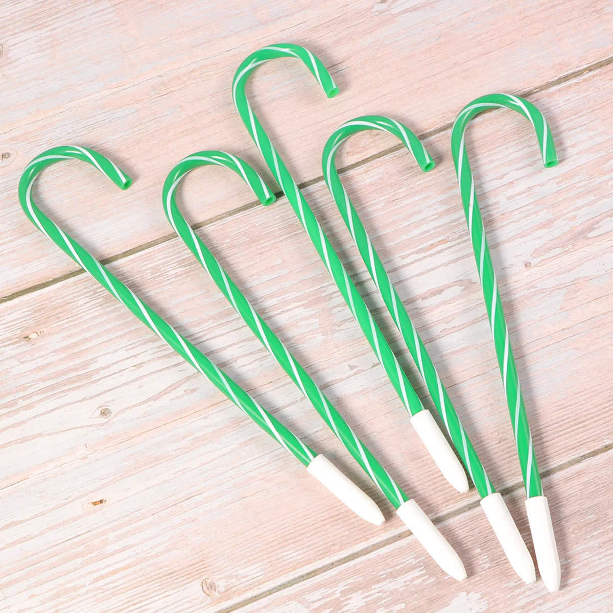 

18Pcs Christmas Ballpoint Pen Smooth Writing Fashion Design Festive Decorations for Students Classmates Teachers Gifts