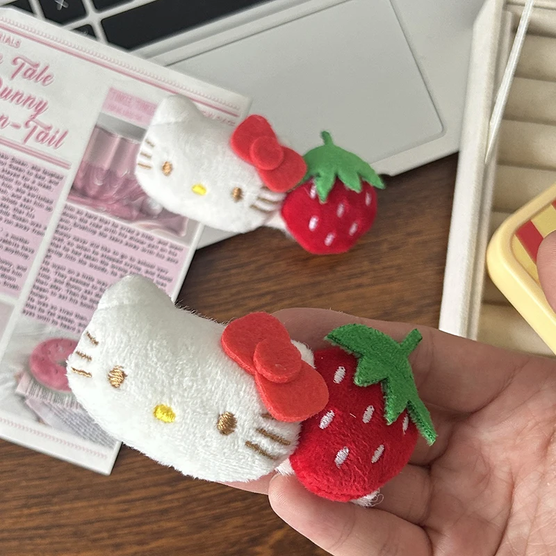 2Pcs Sanrio Strawberry Hello Kitty Hair Clip For Women Girls Sweet Versatile Bangs Hair Clip Fashion Kawaii Accessories Gifts