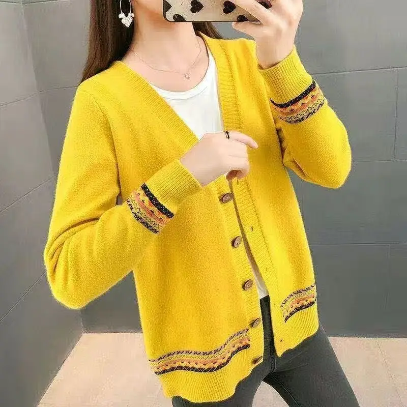 Spring Autumn Solid Color Jacquard Women\'s Knitted Cardigan Long Sleeve Korean Loose V-Neck Button Sweaters Coat Female Clothing