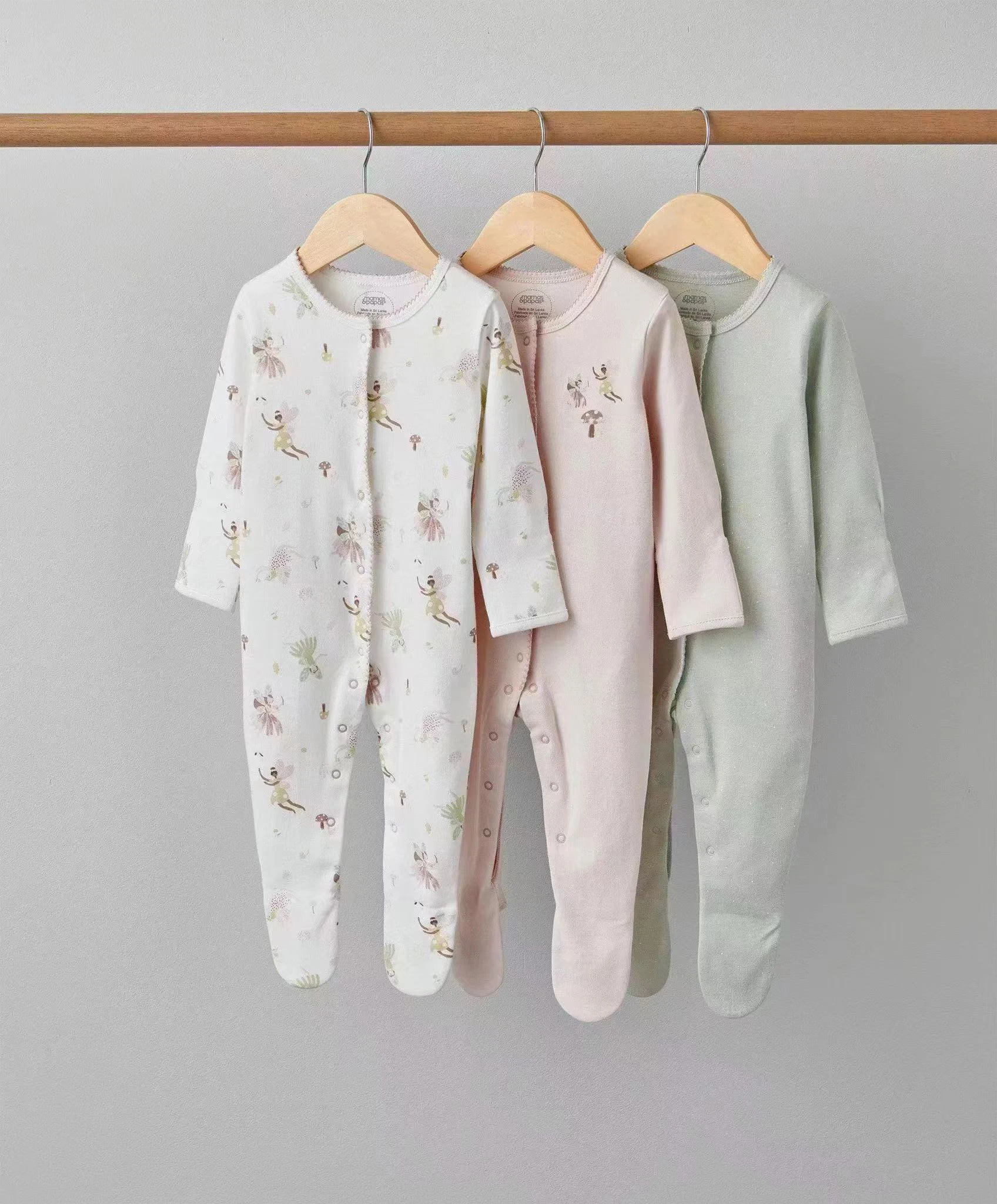 3PCS/LOT 2024 New Babies Rompers Cotton Material Long Sleeves Baby Boys Girls Jumpsuits Newborn Clothing Infant Sleepsuits