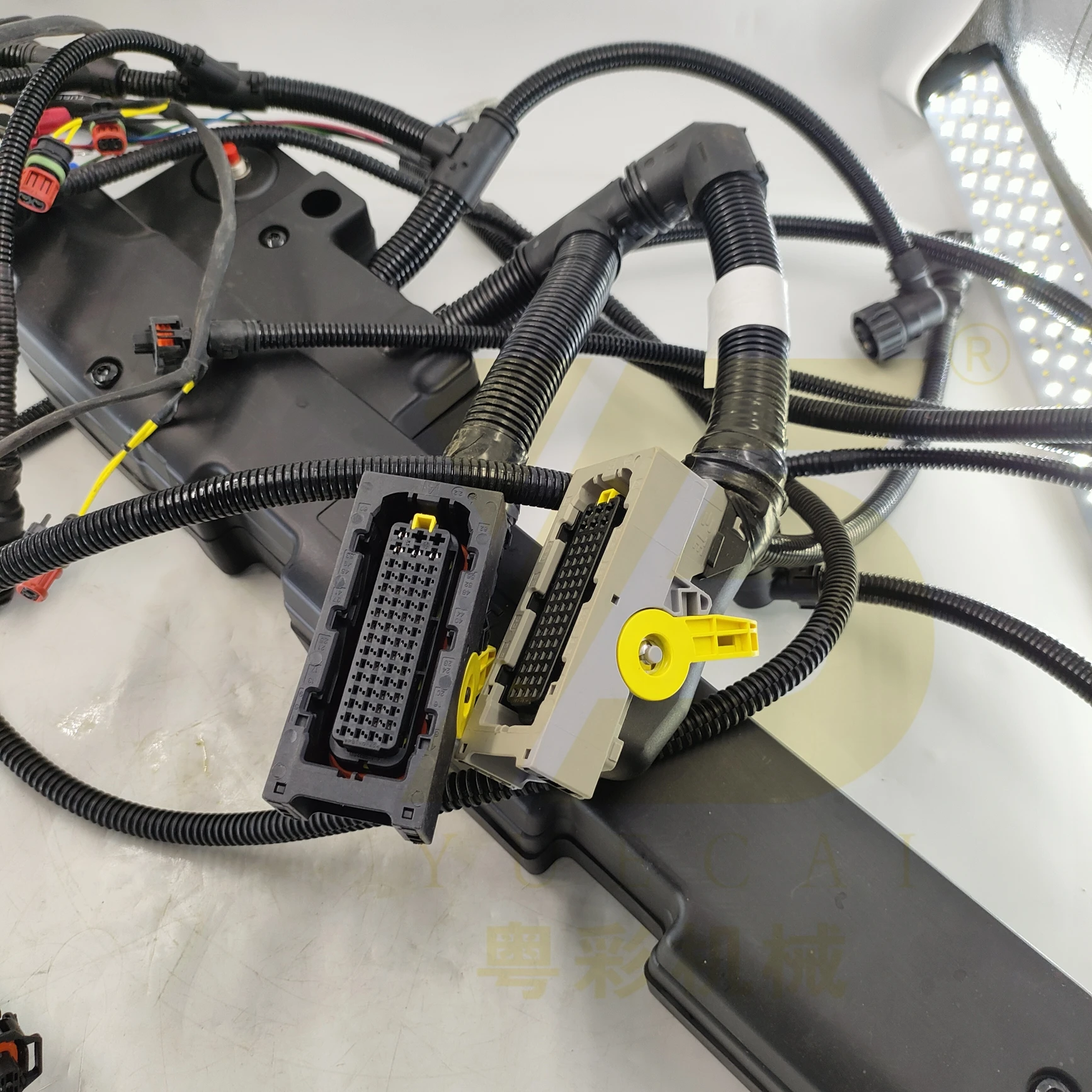 YUE CAI TAD1642GE TAD1641 TAD1651GE TAD1645GE TAD1643GE Engine Wiring Harness 21345091 23357401 23357414 VOE21345091 VOE23357401