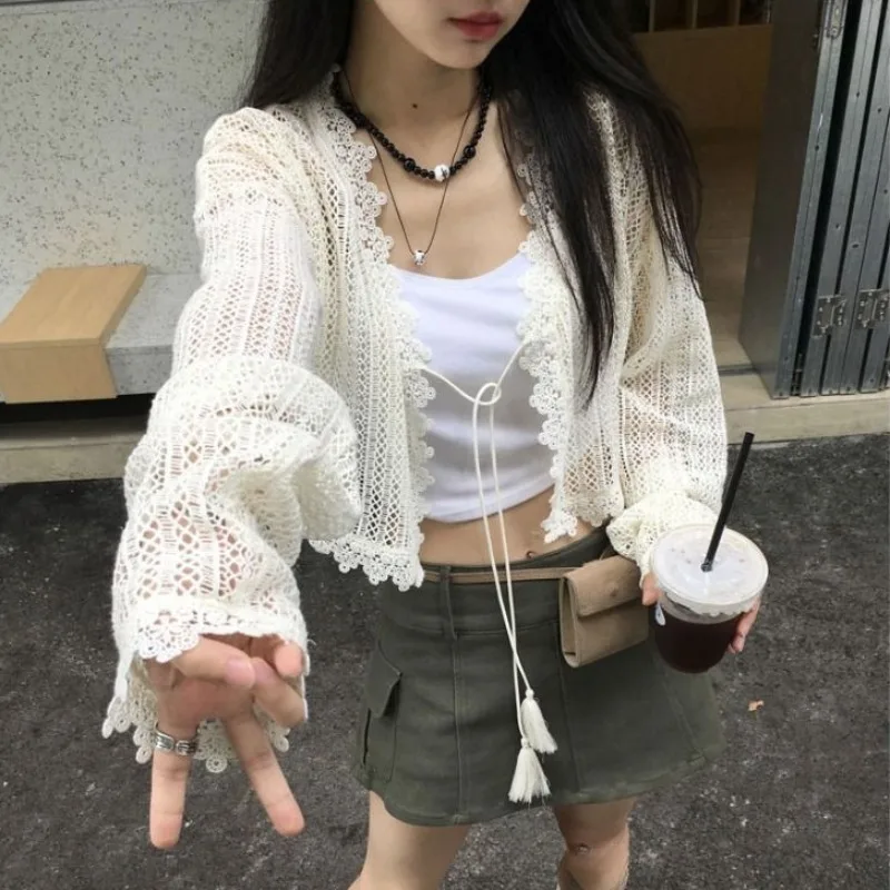 Aesthetic Vintage Cardigan Women Summer Retro Soft Hollow Out Sun-proof Elegant Slim Femme Streetwear Fashion Classic Cropped