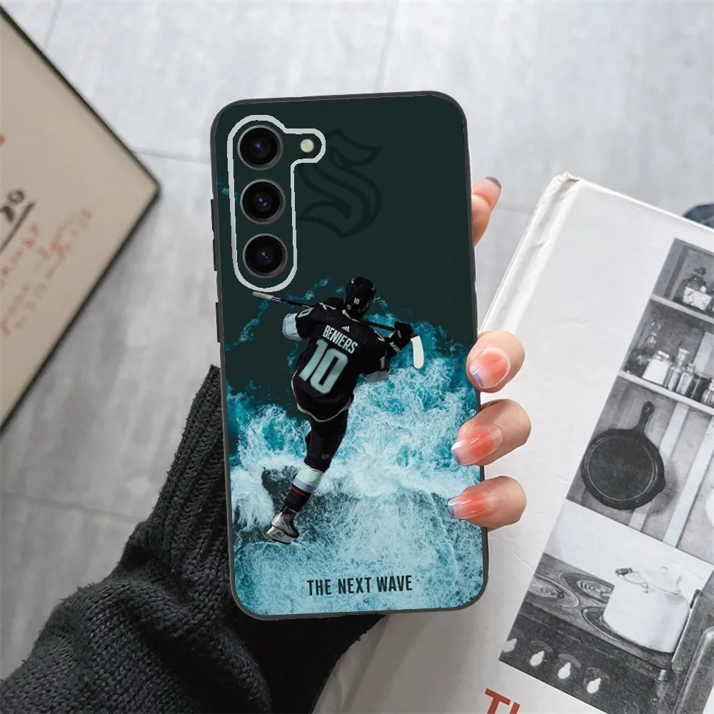 L-Lce Hockey is Life  Phone Case For Samsung Galaxy A13,21s,22,31,32,52,53,71,80,91 Black Soft Cover