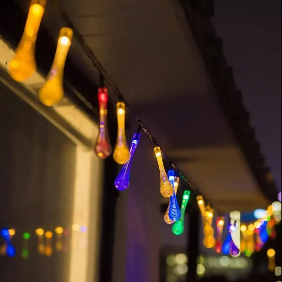 Kropelki wody Solar String Lights Wodoodporna Dekoracja na zewnฤ
trz Garland Fariy Lights Boลผe Narodzenie Wedding Party Garden