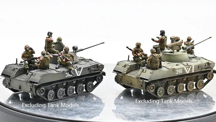 1: 72 Russian VDV Elite Airborne Squad (10 person) sitting posture  Finished Colored Soldier Model