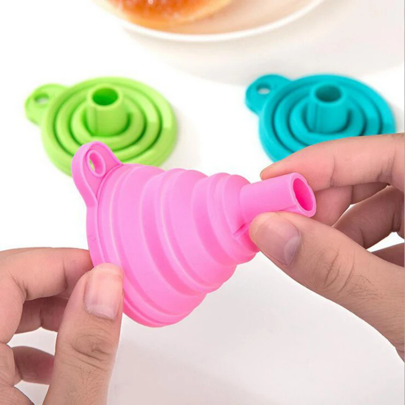 Kitchen Funnel Set, Kitchen Gadget Accessories Foldable Silicone Foldable Funnel for Filling Water Bottles With Liquid Transfer