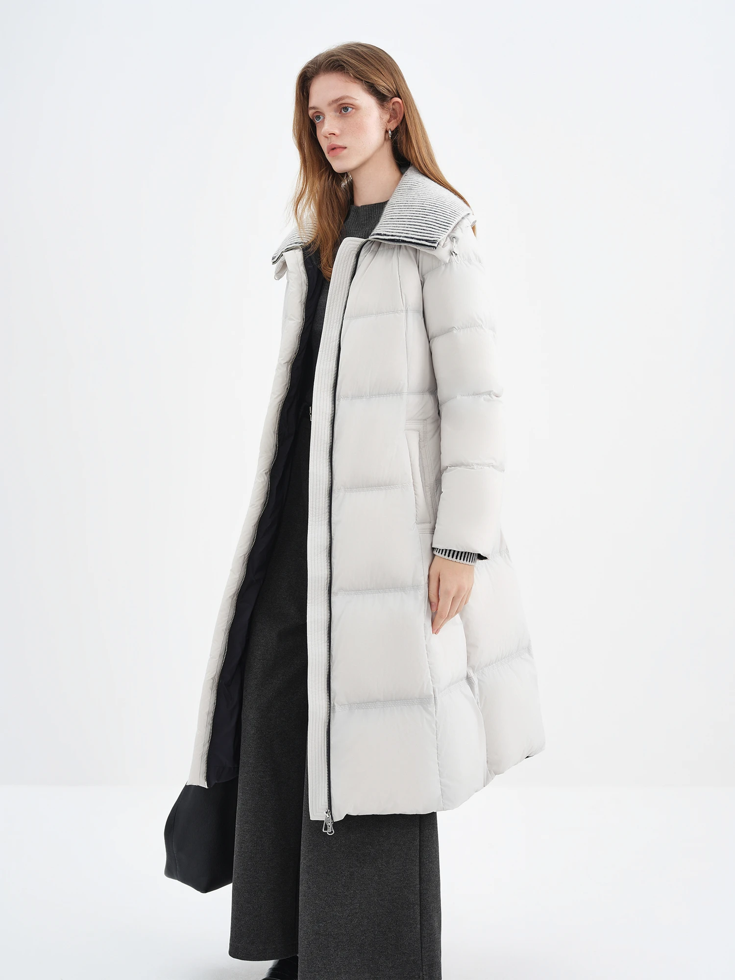 سترة FSLE متماسكة بياقة دائرية طويلة للنساء مع تصميم كتف منظم متباين لشتاء 2025 وصل حديثًا #3