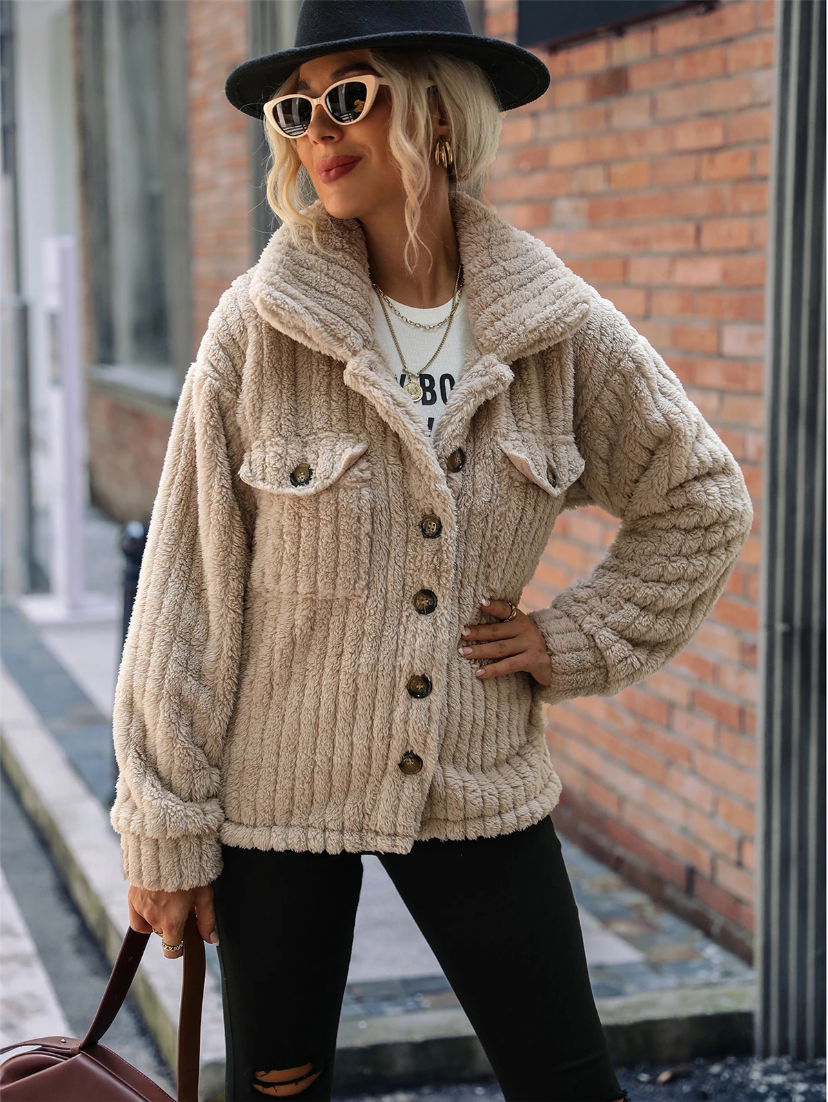 

Women Thicken Plush Coat Sweater Fashionable Warm Winter Jacket Female Casual Loose Outerwear Cardigan Ladies Overcoat Clothes