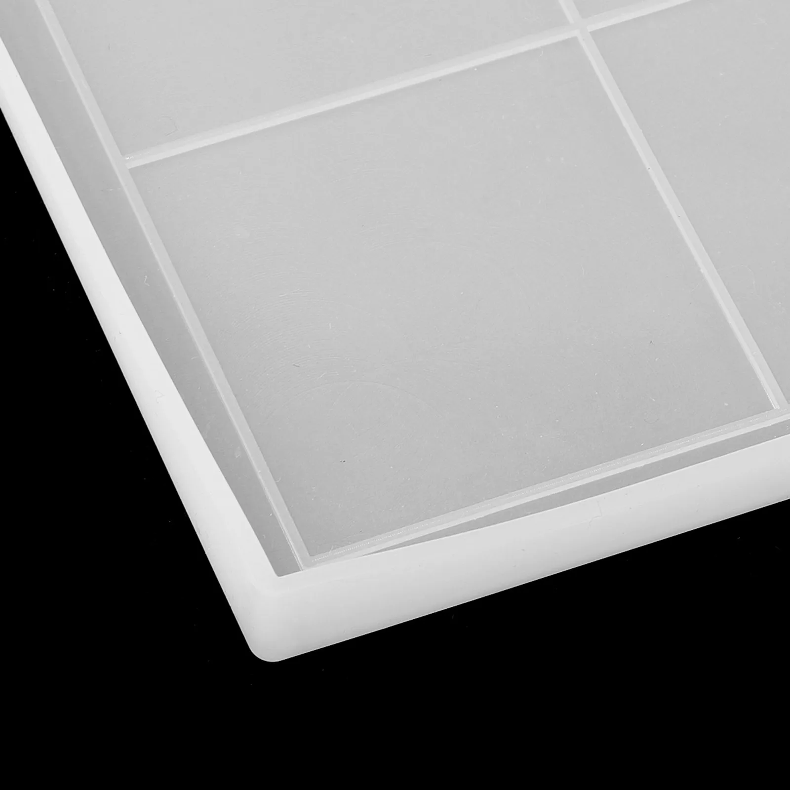 

1Set Chess Set Molds Silicone DIY Chess Pieces Board Casting Flexible Reusable Molds for Resin Crafting DIY Silicone Mold