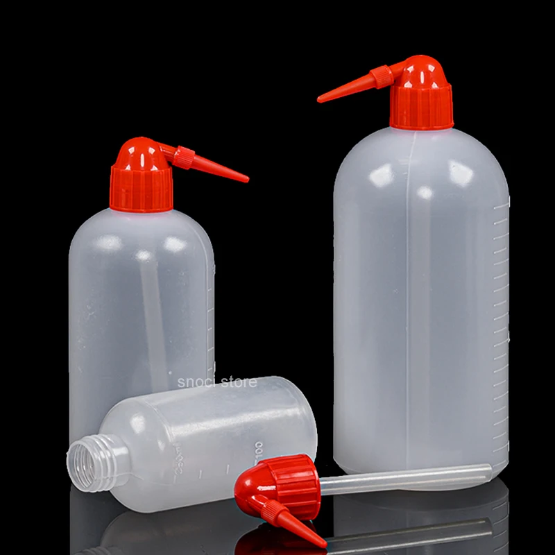 

Scientific Safety Wash Bottles Narrow-Mouth Plastic Squeeze Bottles LDPE Bottle Portable Washing Bottle ，with red Angled Head