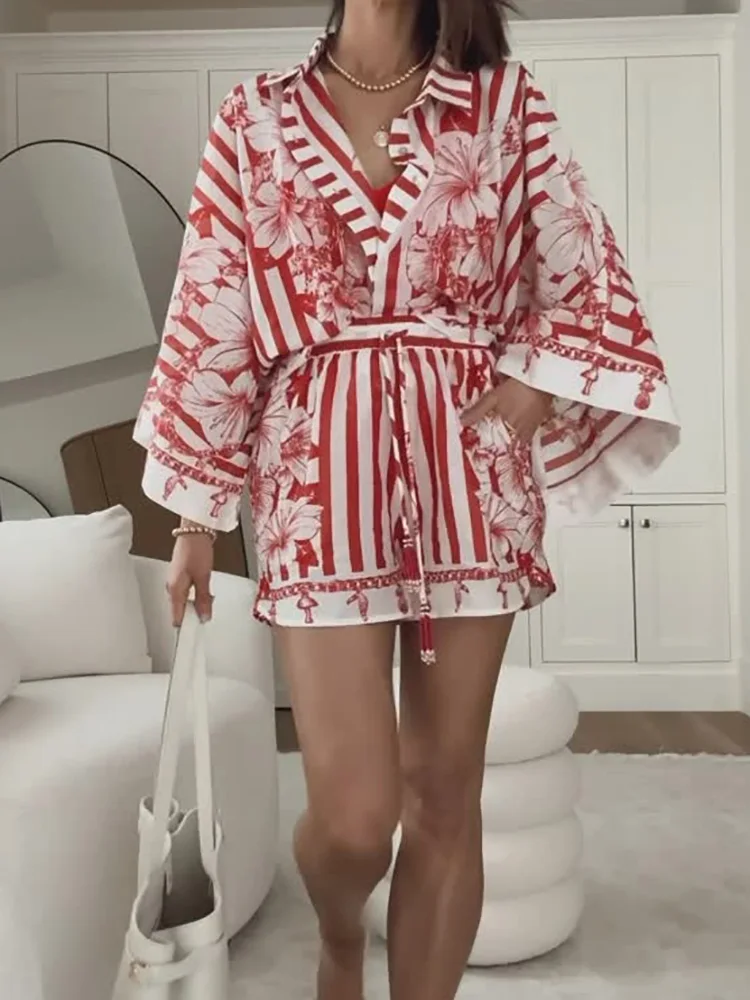 Batwing 슬리브 프린트 패치 워크 2PCS 세트, 여성 봄 여름 턴 다운 칼라 세련된 의상, 새로운 카디건 탑 반바지 여성 정장