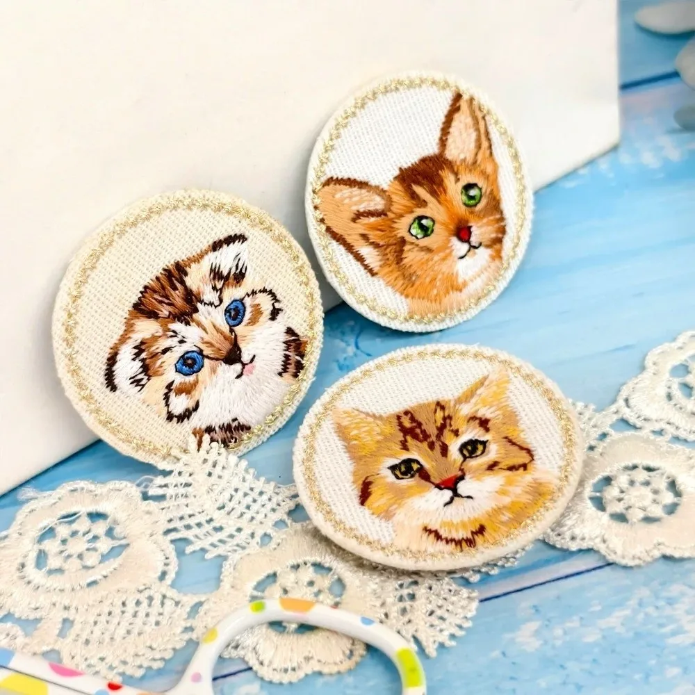 

5pcs Apparel Iron on Cat Embroidered Patch Clothes Stickers Cute Dog Clothing Patch DIY Cartoon Clothes Appliques Sewing