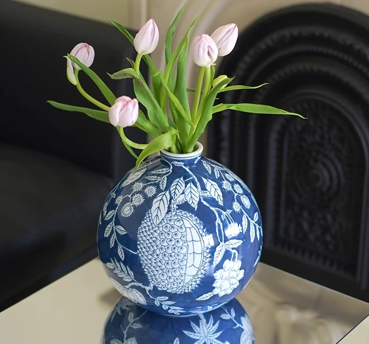 

Blue and White Porcelain Vases Hand-painted Ceramic Vases, Flower Arrangement Decorations Home Ornaments