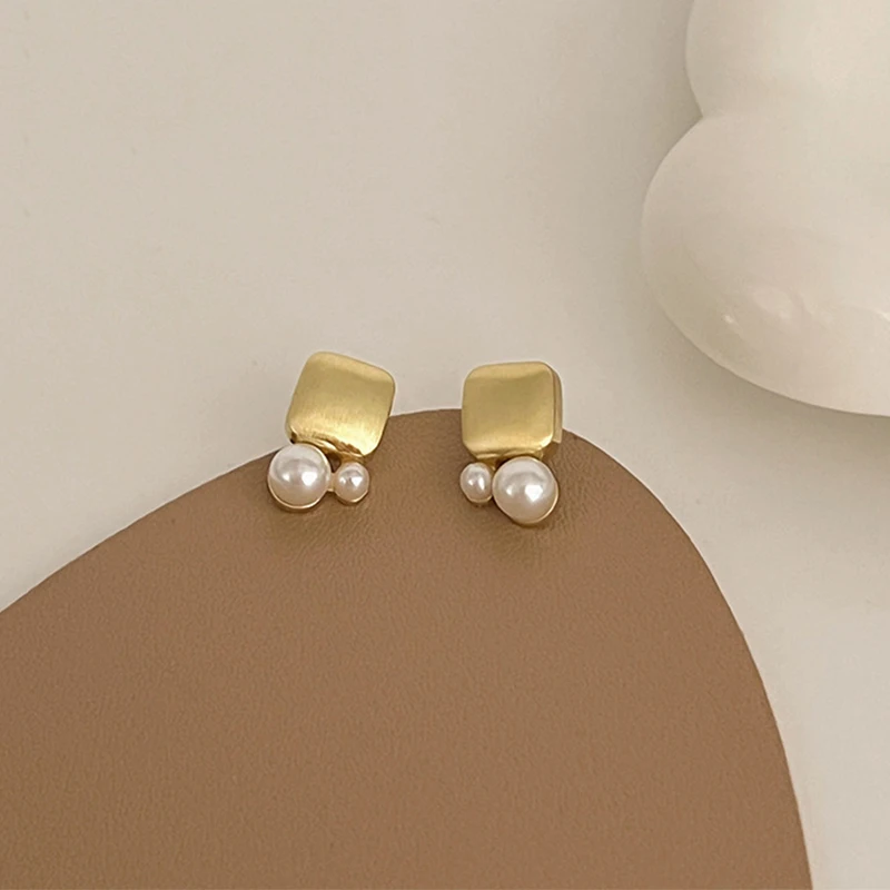 Brushed Metal Imitation Pearl Post Earrings For Women Cute Trendy Satin New Styles Fashion Jewelry Party Accessories Gifts C1499