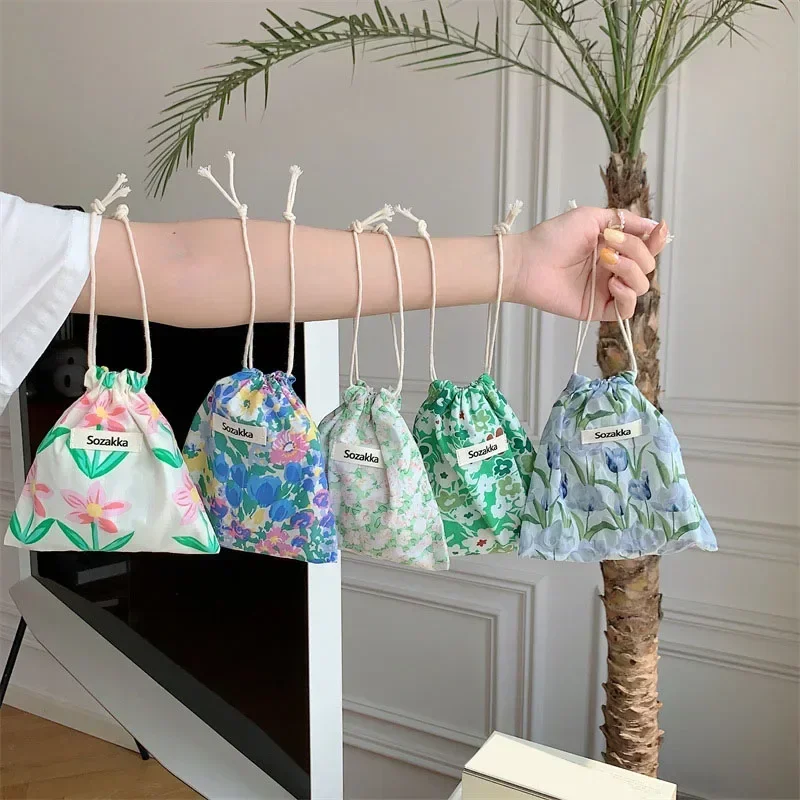 Fabric Floral Drawstring Storage Makeup Pouch Packaging Coin Purse Lipstick Jewelry Organizer Christmas Gift Cosmetic Bag