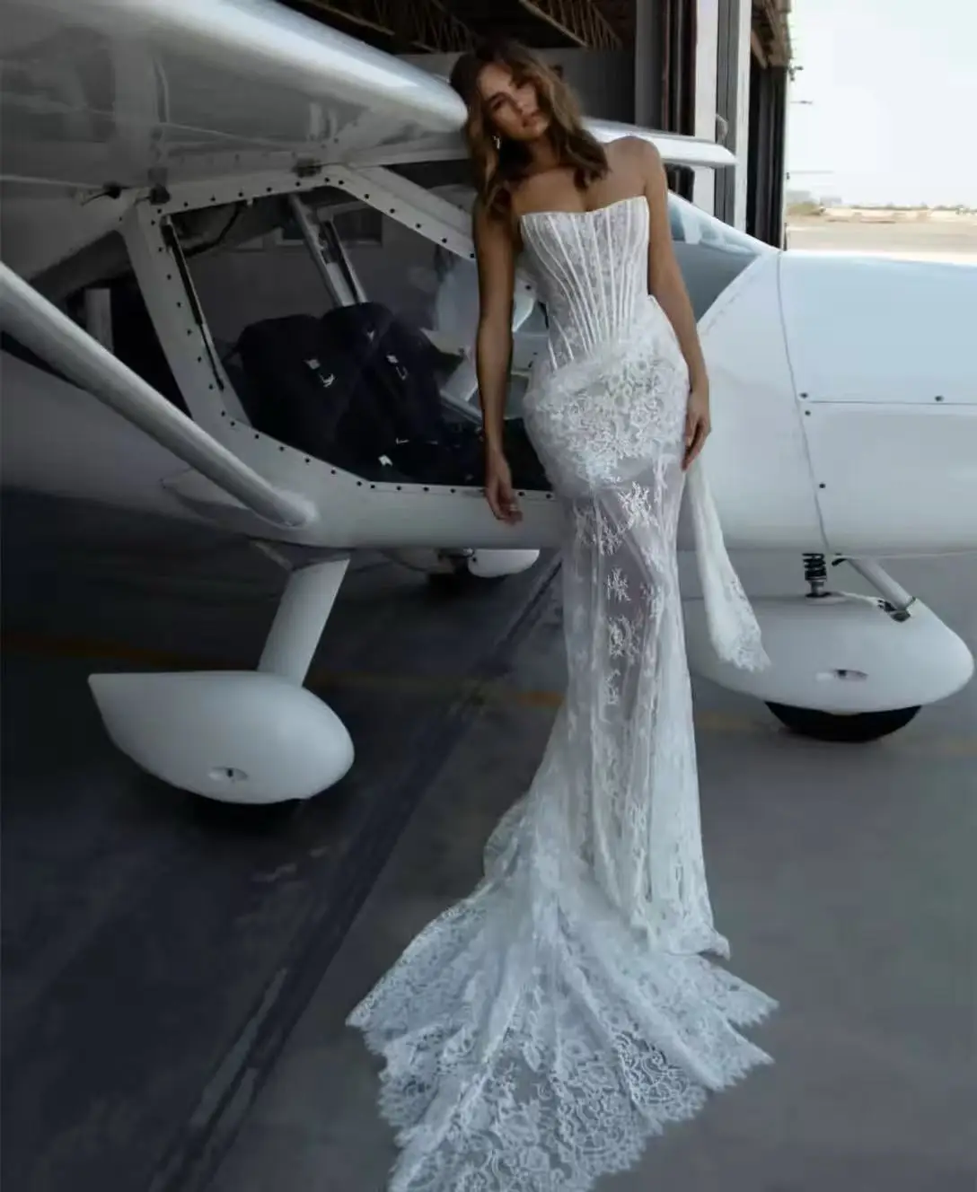 فستان زفاف حورية البحر من الدانتيل بدون حمالات على شكل عظمة مثير فساتين زفاف أنيقة أنيقة بطيات فساتين العروس حسب الطلب #1