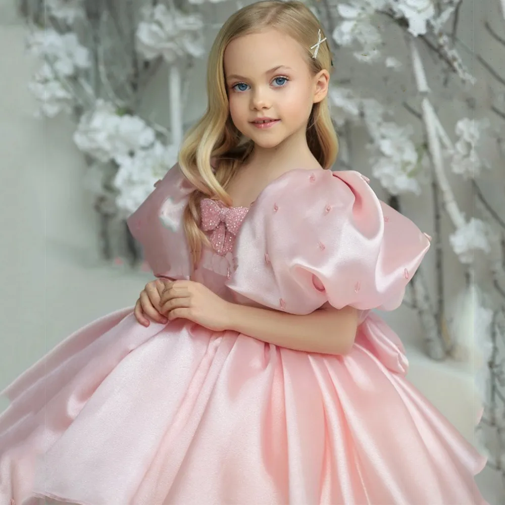 Puffy Short Sleeve A Line Flower Girl Dresses with Bow Pearls Satin Wedding Party Gowns for Princess