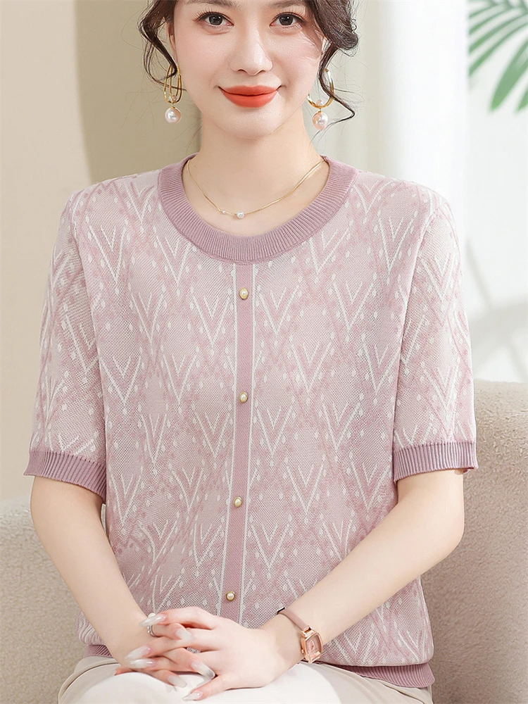 

Модный круглый трикотажный топ из ледяного шелка с вышивкой, летняя повседневная свободная футболка для мам с пуговицами