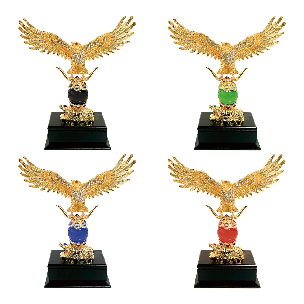 28CM Golden Eagle Ornaments Statue Flying Wild Bird Eagle Sculpture Modern Home Office Figurine Decor Desktop Decoration