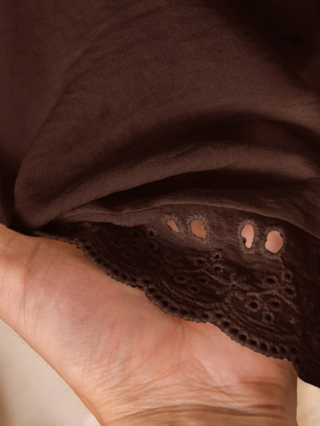 

Женская блузка с V-образным вырезом и кружевной отделкой, свободного кроя, с длинными рукавами, весенняя