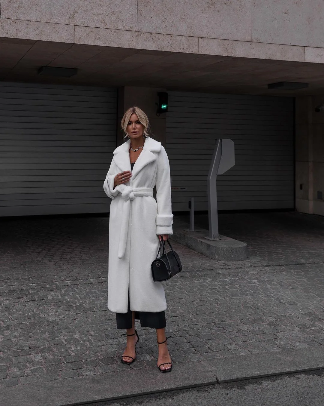 Abrigo largo de piel de zorro sintética para mujer, chaqueta mullida cálida de invierno, abrigo de piel de conejo de imitación, ropa de abrigo de felpa cálida, Vintage de lujo