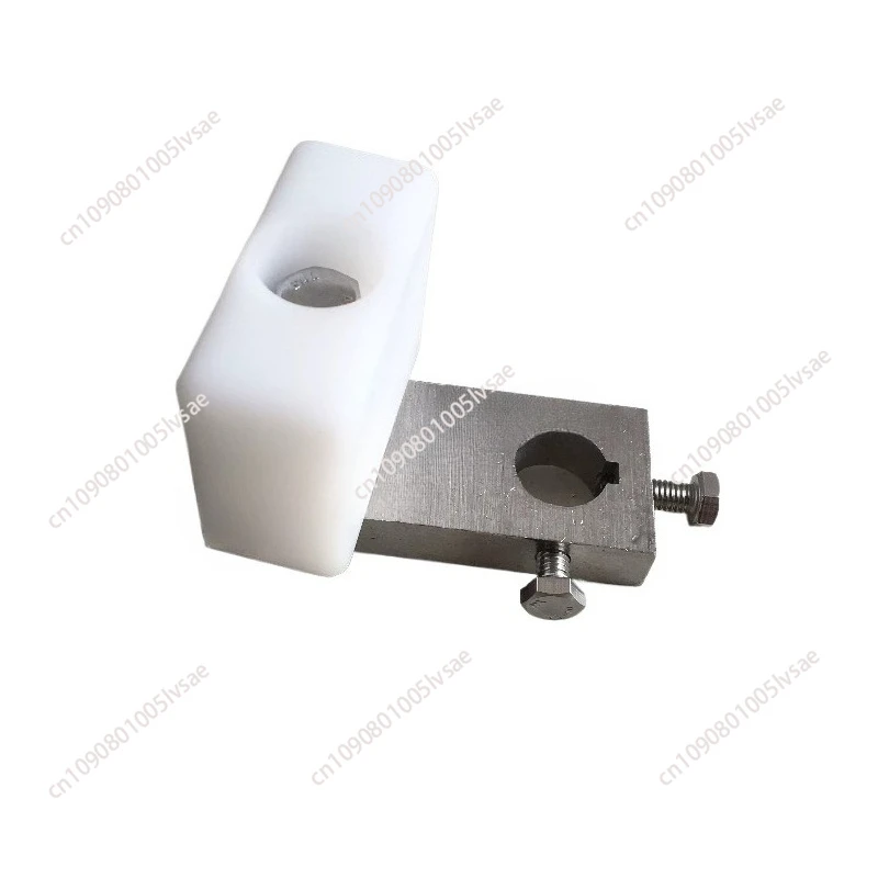Suitable for C44BR/64BB Drive SystemsCommercial Dishwasher Conveyor Guide Block - Universal Replacement