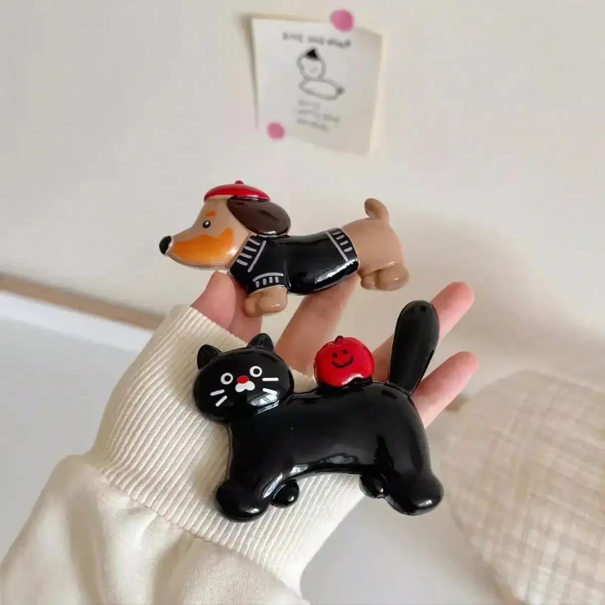 

Creative Dachshund Cat Shape Magnetic Creative Refrigerator Magnets Kawaii Animal Refrigerator Magnets Decoration Unique Gift