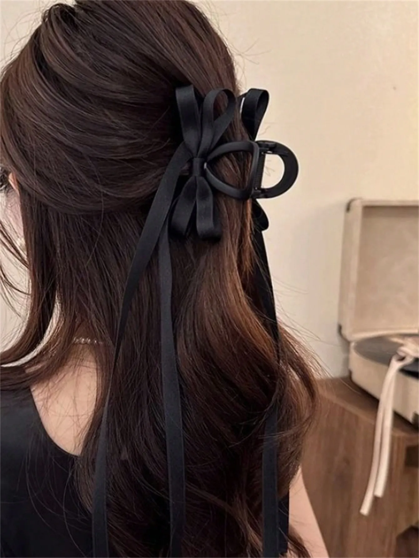 1 women\'s black ribbon bow clip back of head curling hair clip Female shark clip net red hair accessory