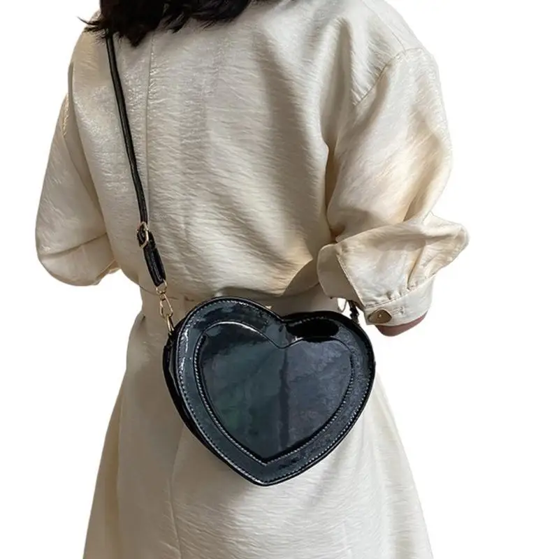 

D46D Trendy Vintage inspired Purse Heart Shaped PU Crossbody Bag Stay Fashionable
