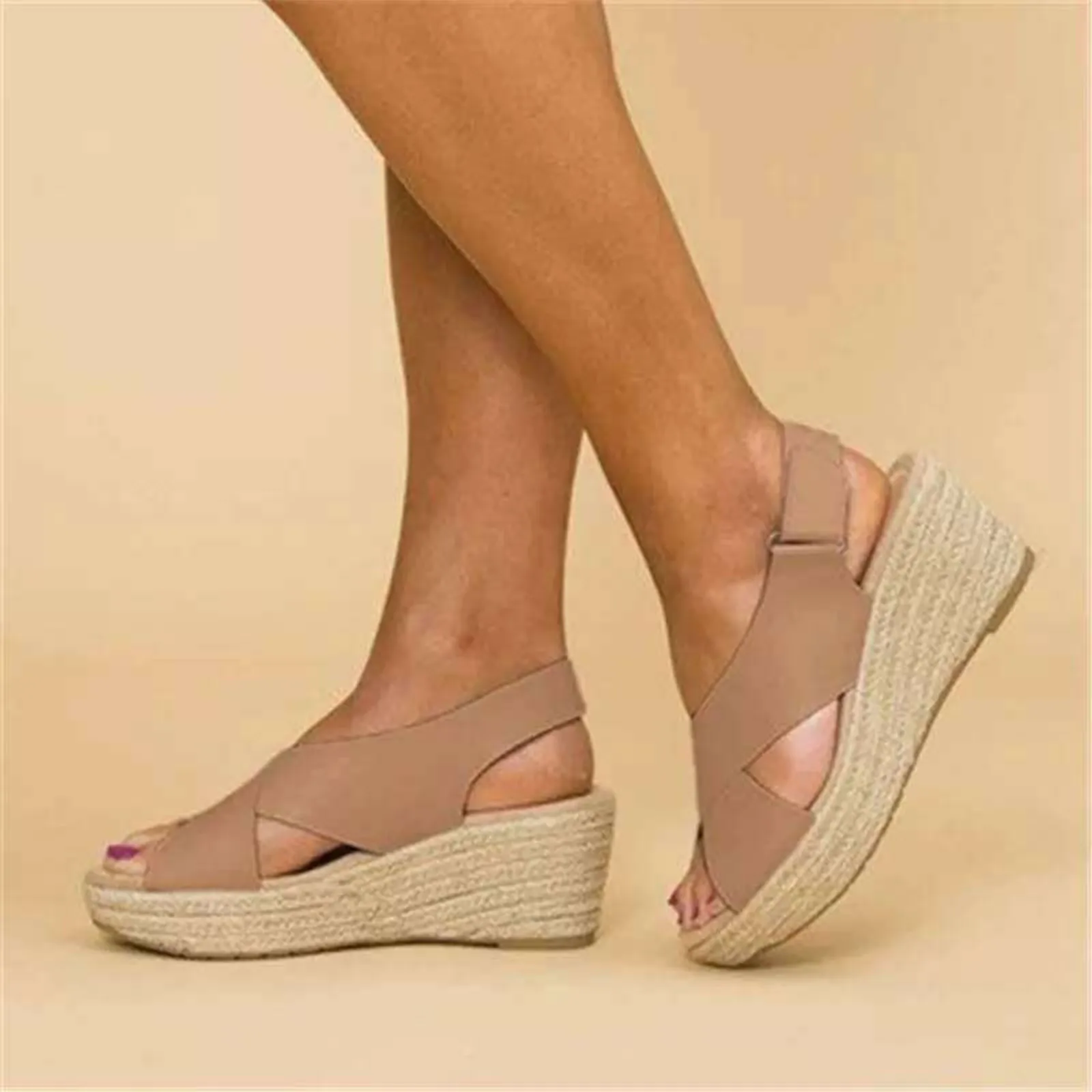 Damskie wygodne sandały na koturnie Lato 2024 Casual Fish Mouth Non Slip Beach Shoes Woman Roman Style Peep Toe Platform Sandals