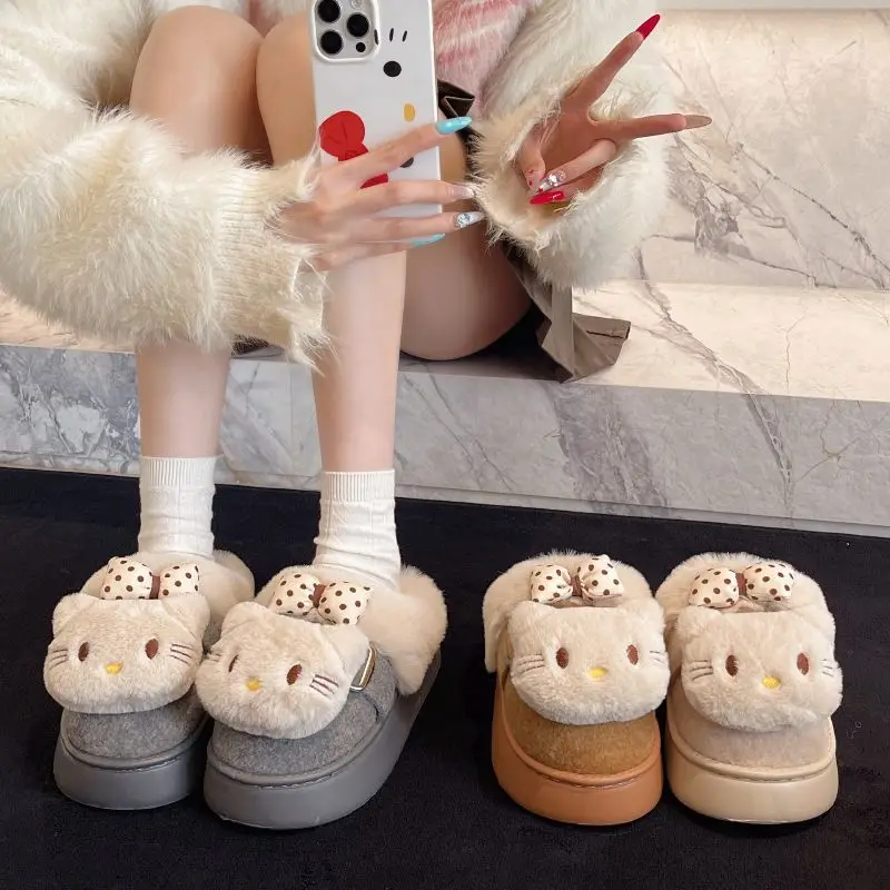 

Плюшевые тапочки в стиле аниме «Hello Kitty», милые уличные туфли на толстой подошве, Y2K, женские хлопковые тапочки, теплая домашняя обувь, подарок на фестиваль