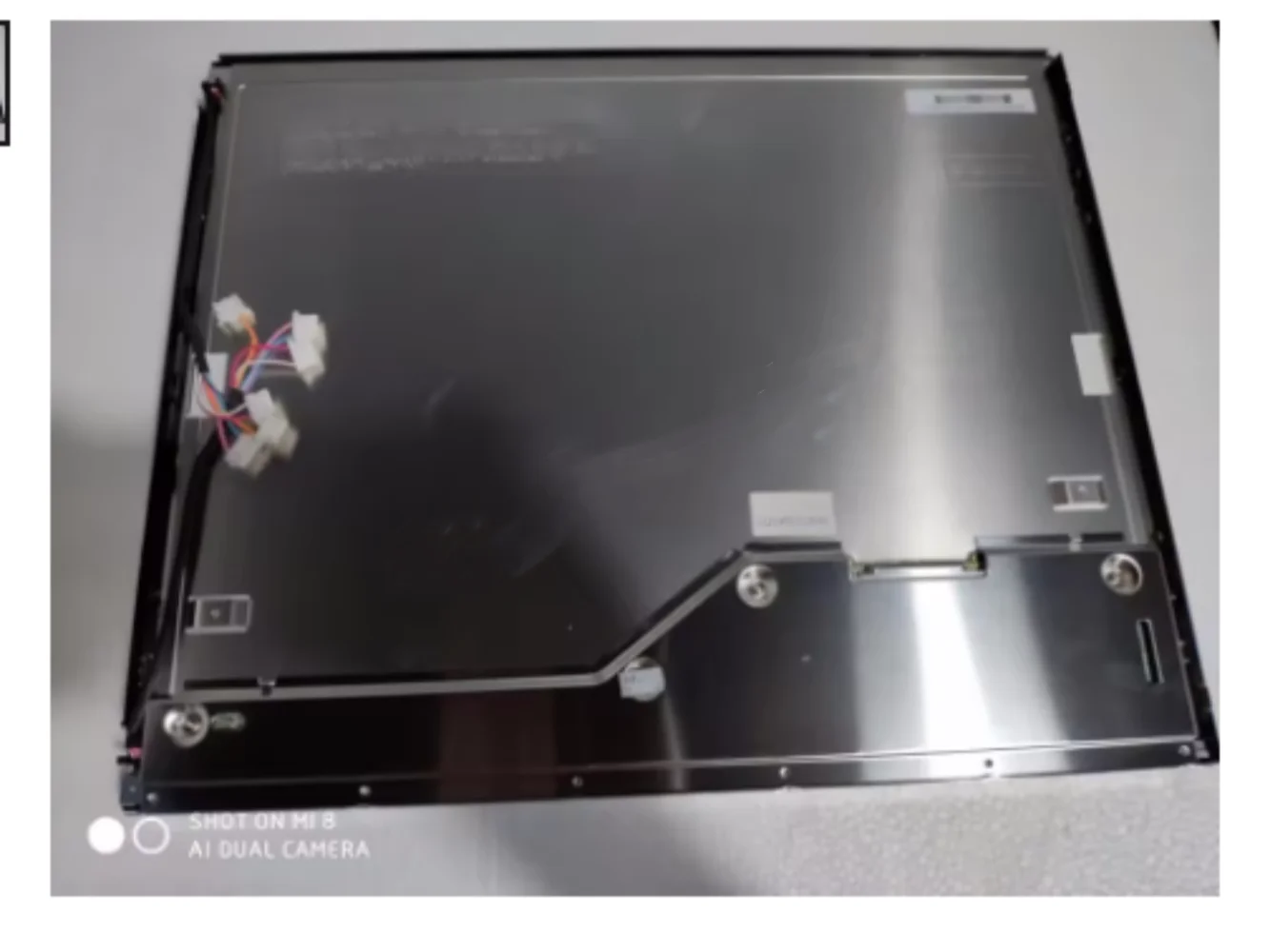 

LQ190E1LW41 New Original A+ Grade 19 inch 1280*1024 LCD Display Screen for Industrial Equipment Application